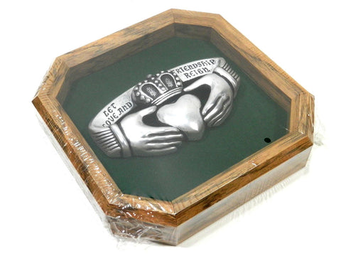 Claddagh Irish Celtic Pewter Plaque #759 Wood Frame Miller Studio Original Designs Hand Crafted In New Philadelphia Dimensional Symbol Let Love Friendship Reien